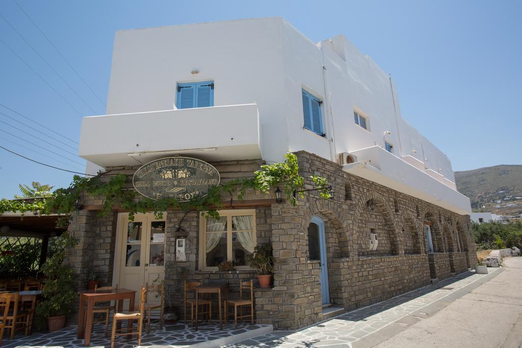 Louiza Hotel Parikia  Exterior photo